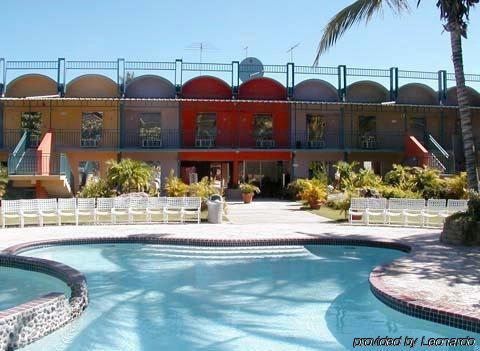 Quality Inn El Tuque Ponce Bagian luar foto