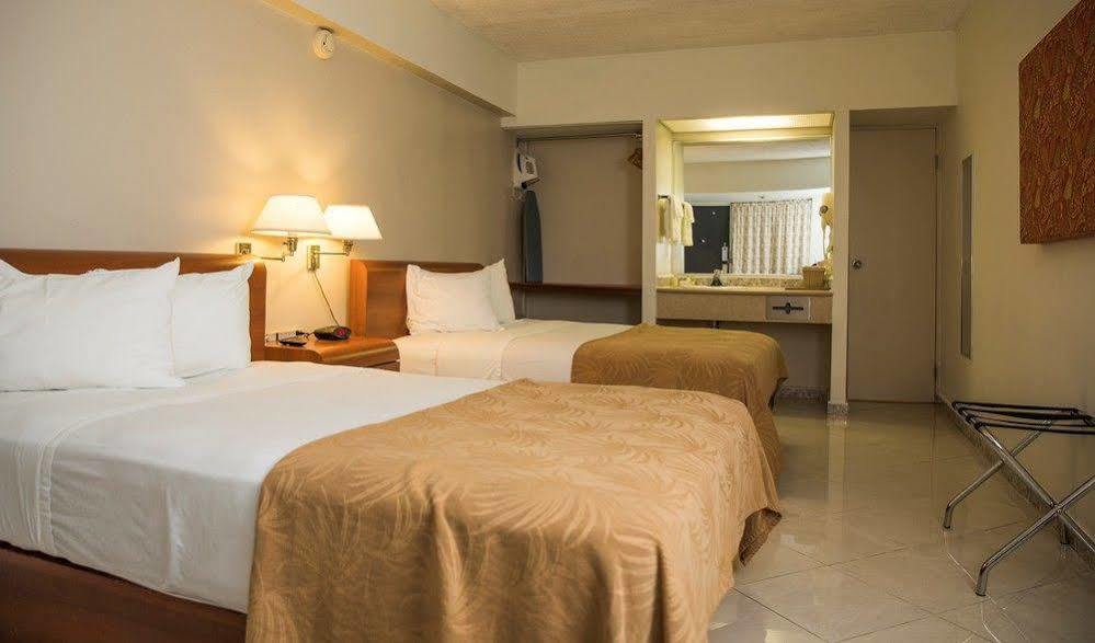 Quality Inn El Tuque Ponce Bagian luar foto
